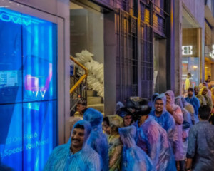 那些烈日下的排隊、等待，是一加在國內(nèi)的第一次大狂歡